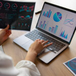 Custom Software vs. Off-the-Shelf Solutions: How to Make the Right Choice